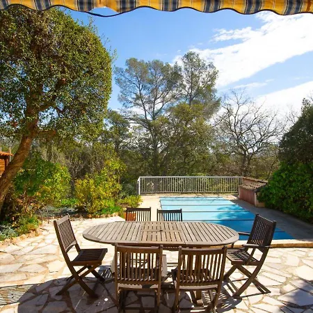 펜션 Grande Bastide Familiale Avec Piscine & Jardin Fréjus